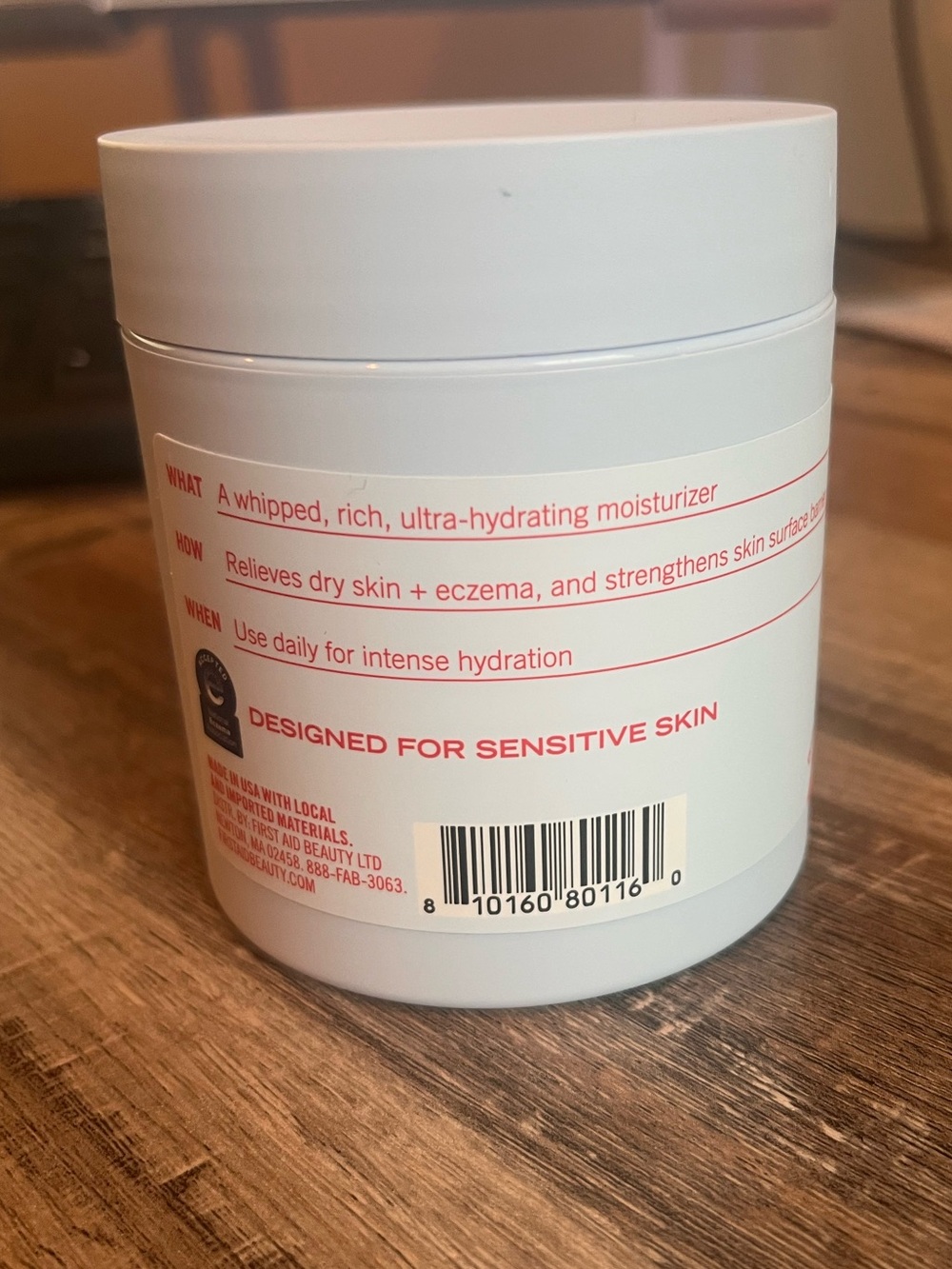 First Aid Beauty - Ultra Repair Cream - Picture 3 of 5